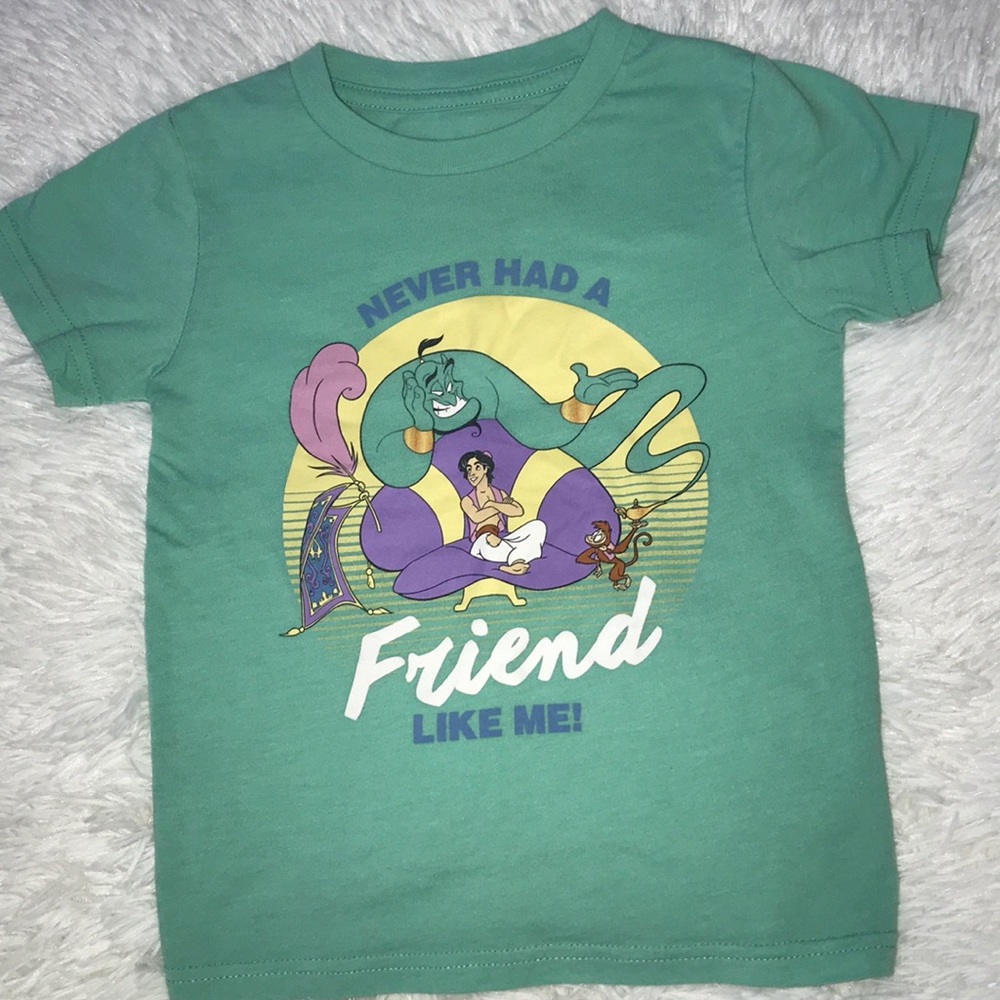 TODDLER DISNEY ALADDIN T SHIRT! LIKE NEW!!